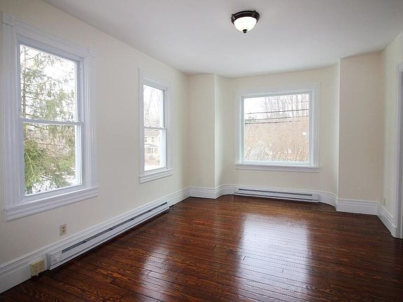 3rd image of 670 Route 6n Floor 1