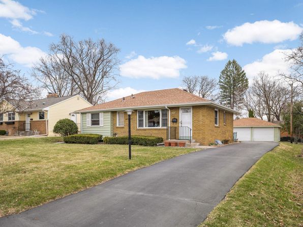 613 5th Ave S, Hopkins, MN 55343