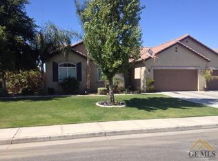 12714 Windy Ridge Dr, Bakersfield, CA 93312