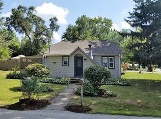 7317 N Oak St, Wonder Lake, IL