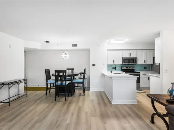 8940 Colonnades CT E #713, BONITA SPRINGS, FL 34135