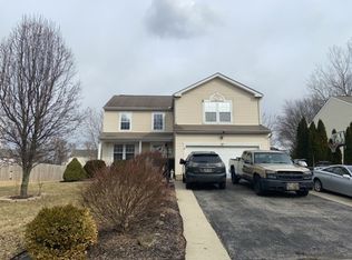 108 Longwood Crossing Blvd, Etna, OH 43062