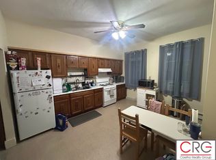 122-A Spring St APT 3, Cambridge, MA 02141