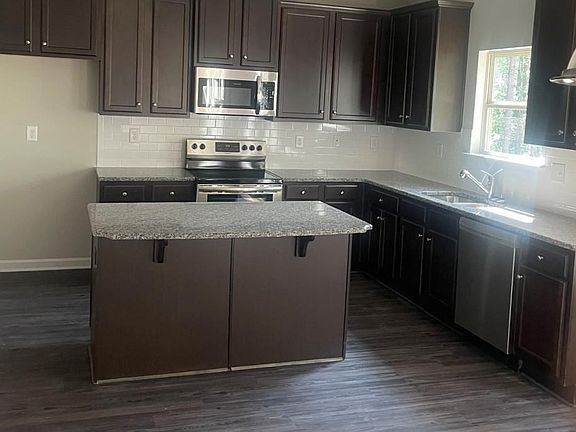 5th image of 62 Cuscowilla Trl