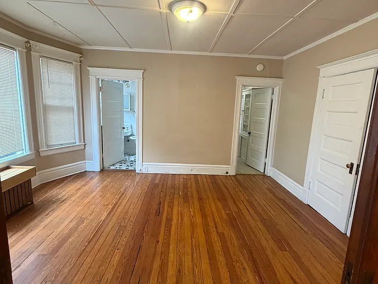 725 N Cascade Ave #2 — Photo 8