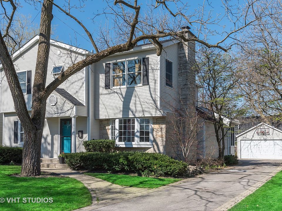 1st image of 823 Leyden Ln