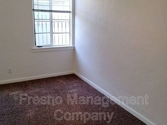 4th image of 3453 E McKinley Ave