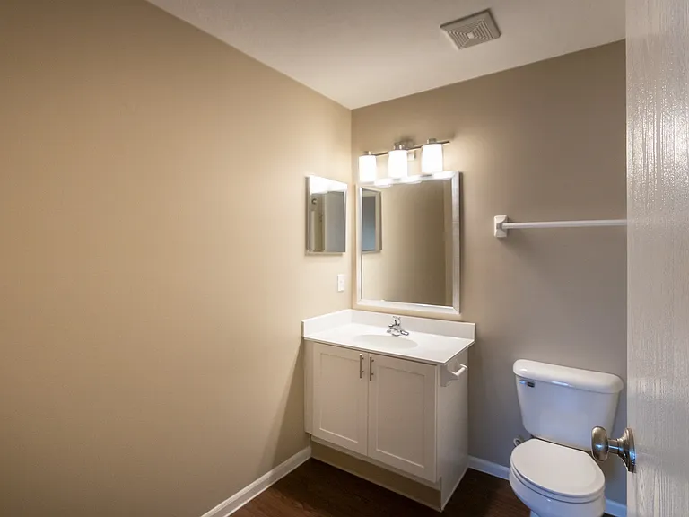 Washington Place — Photo 104