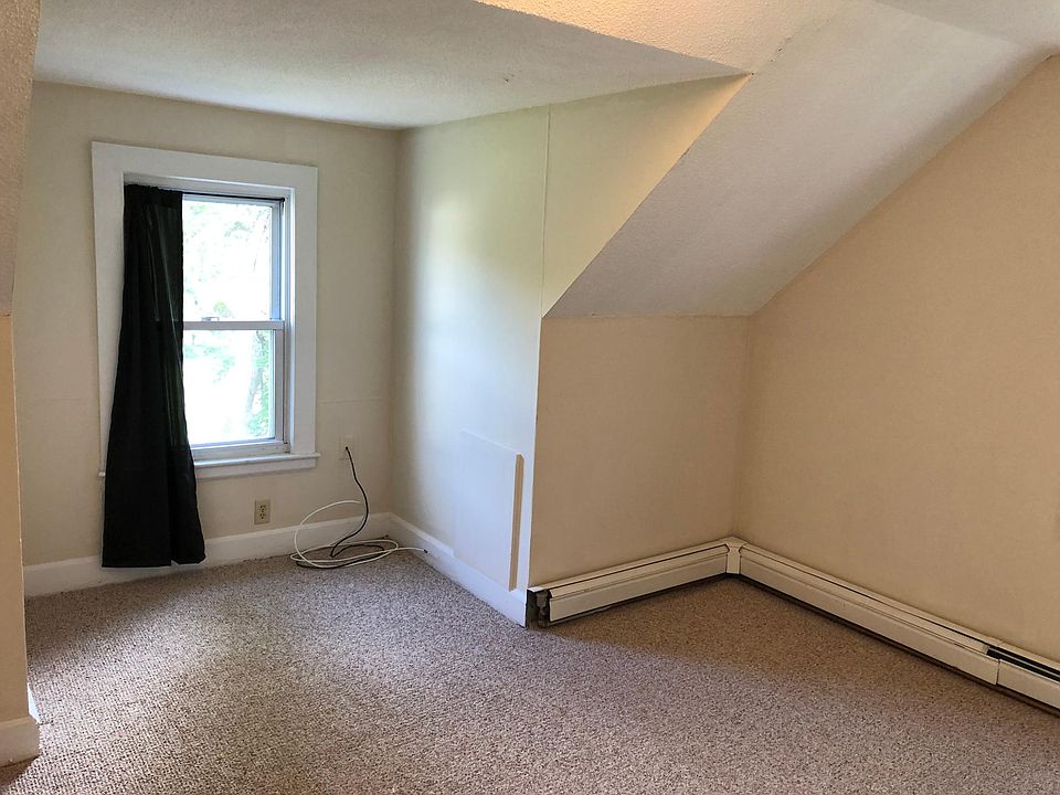 2nd image of 49 South St APT 3E