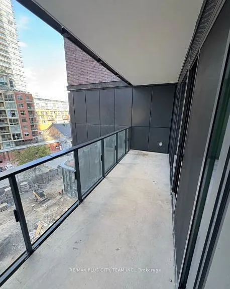 35 Parliament St #502 — Photo 9