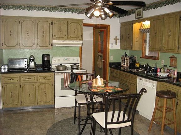 4th image of 4733 Fairway Dr