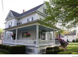 32 Maple Ave, Portville, NY 14770