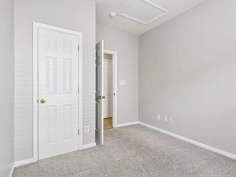 108 Nathan Pl — Photo 12