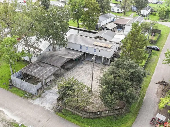 22290 Teal St, Maurepas, LA 70449