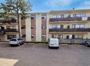 1455 Wilson Ave #207, Toronto, ON M3M1H4