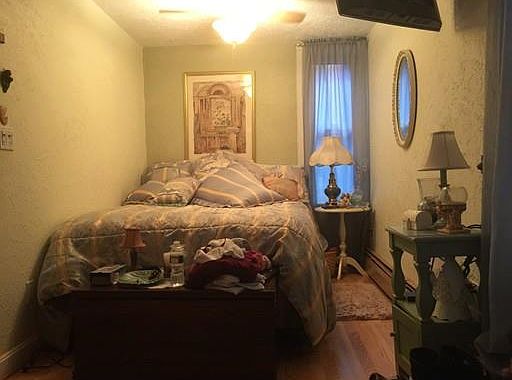 2nd image of 37 Salutation St #1