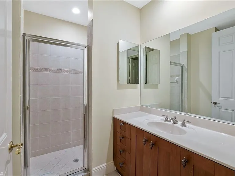 9209 Museo Cir #102 — Photo 15
