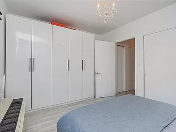 100 Oceana Drive image 11 of 21