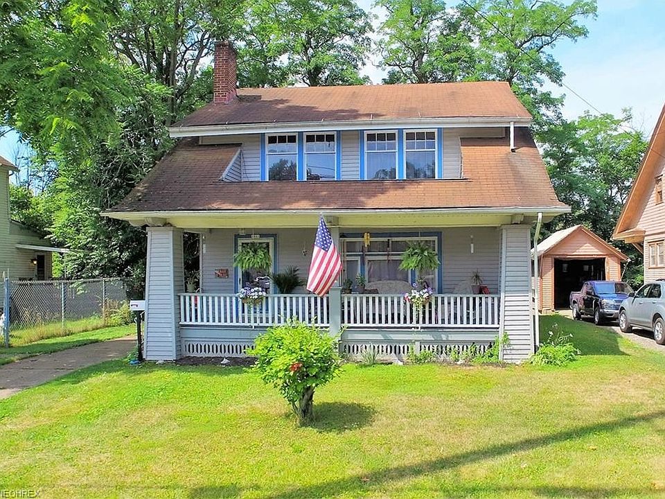 1st image of 1301 Mahoning Ave NW
