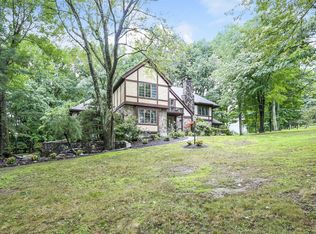 1 Duhamel Dr, Hopewell Junction, NY 12533