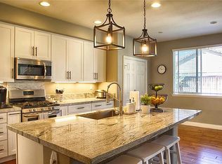 36697 Lynwood Ave, Murrieta, CA 92563