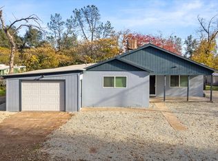 12113 Shaver Ln, Redding, CA 96003