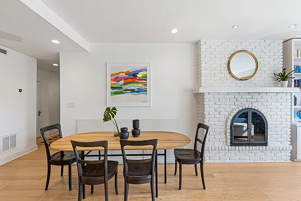 Sold by Compass | media 6