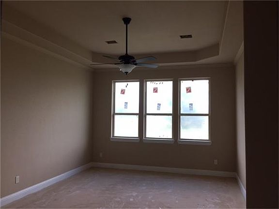 4th image of 1414 Benbrook Oaks Ln