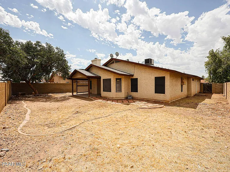 6320 W Paradise Ln — Photo 27