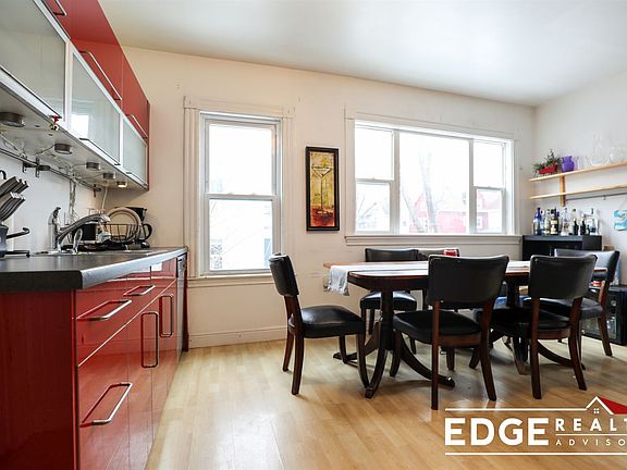 internal_unit_photo_0.1875