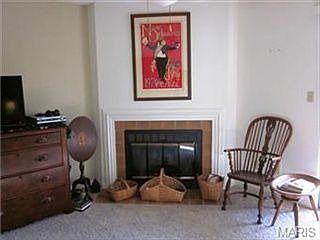 3rd image of 1412 Thrush Pl