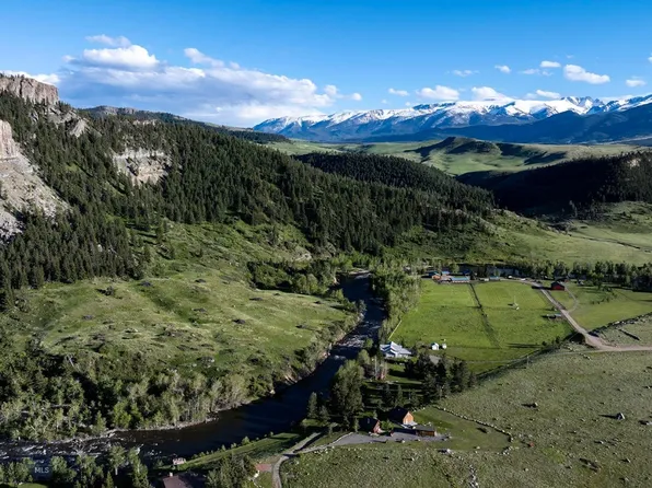 15 Castle Rock Ln, Nye, MT 59061