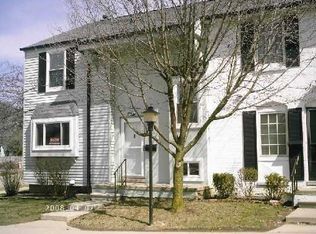 3277 Bolgos Cir, Ann Arbor, MI 48105