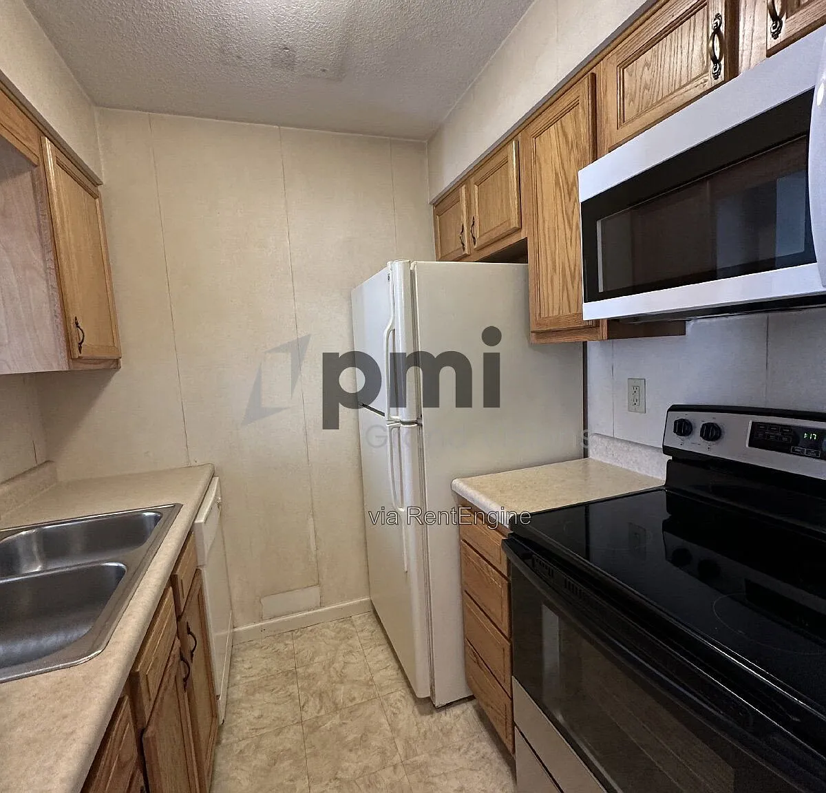 1 bed, 1.0 bath, 568 sqft, $841 — Photo 2