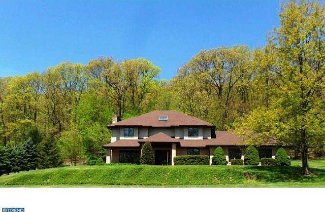 1st image of 126 Deer Trail Dr