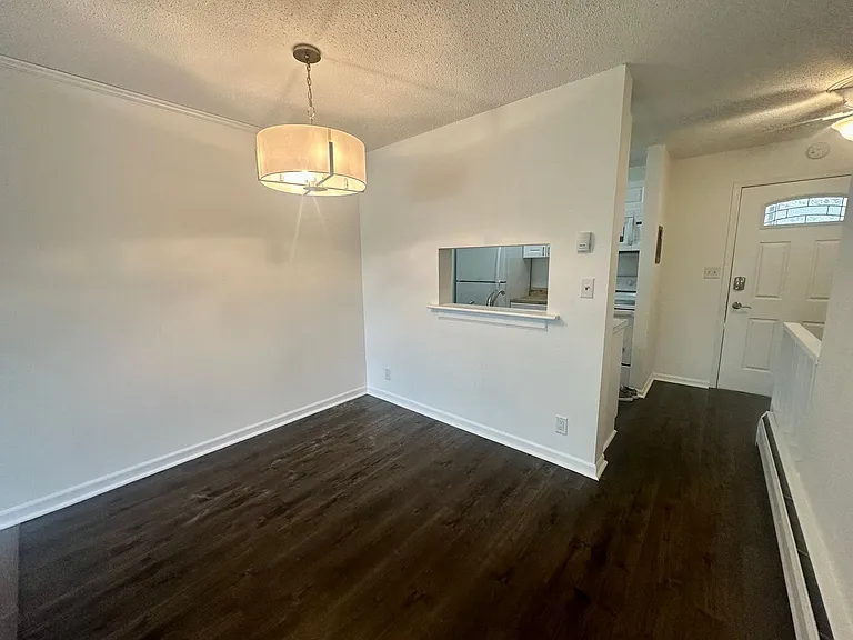 380 Ramsey St — Photo 10