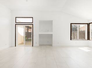 6672 N Katy Ln, Fresno, CA 93722