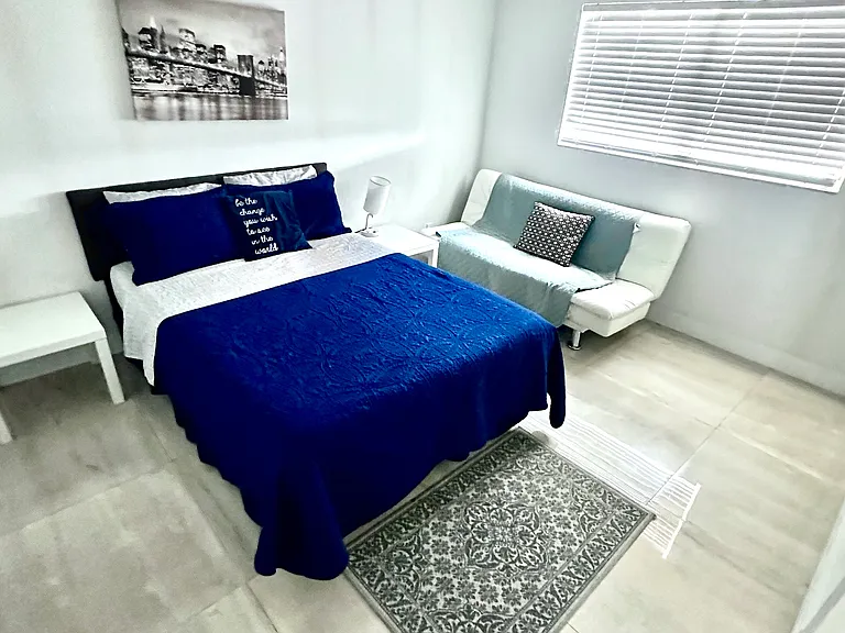 5733 SW 24th Ave — Photo 51