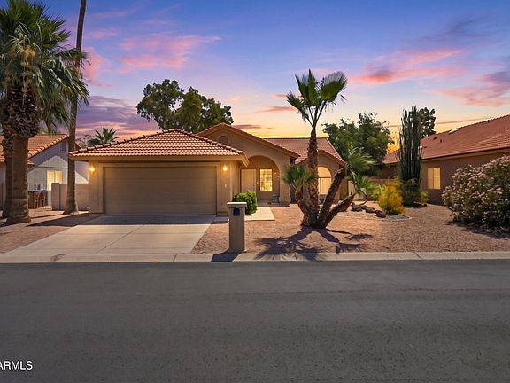 2nd image of 25625 S FLAME TREE Drive