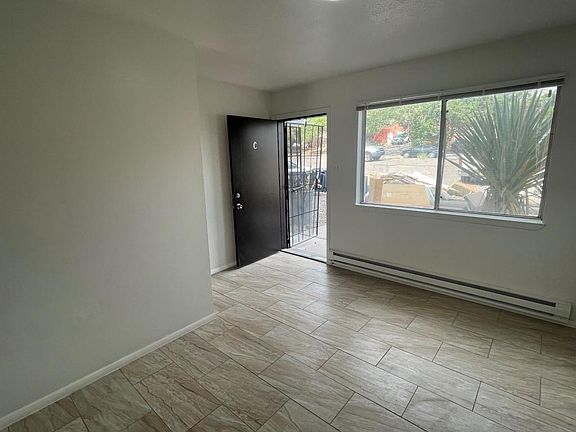 3rd image of 195 Monte Alto Pl NE