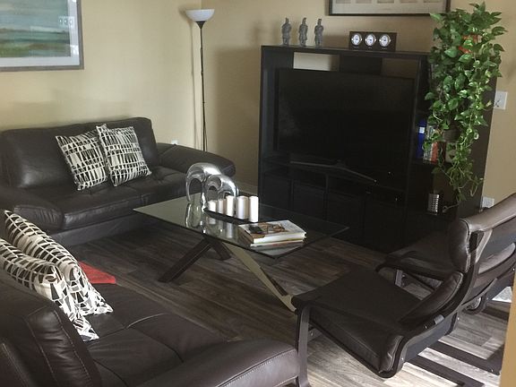 4th image of 990 Coral Ridge Dr APT 204