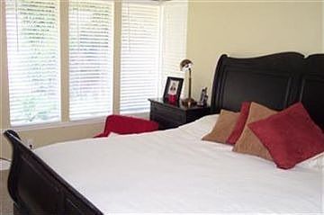 4th image of 107 Clunie Dr