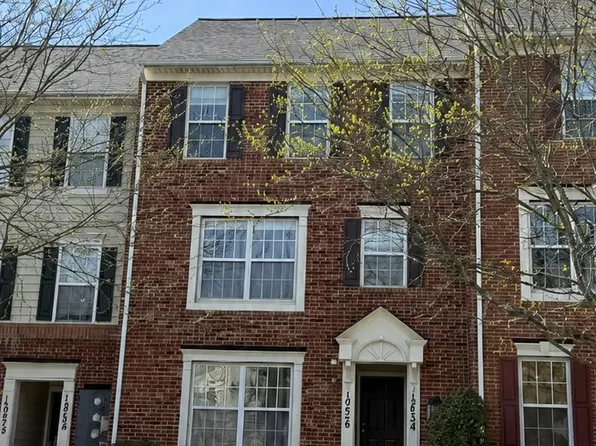 10456 Damascus Park Ln #M19, Damascus, MD 20872