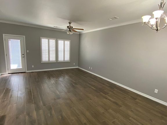 3rd image of 7218 Barksdale Ln
