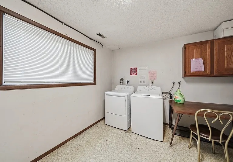 438 S 27th St #3 — Photo 10