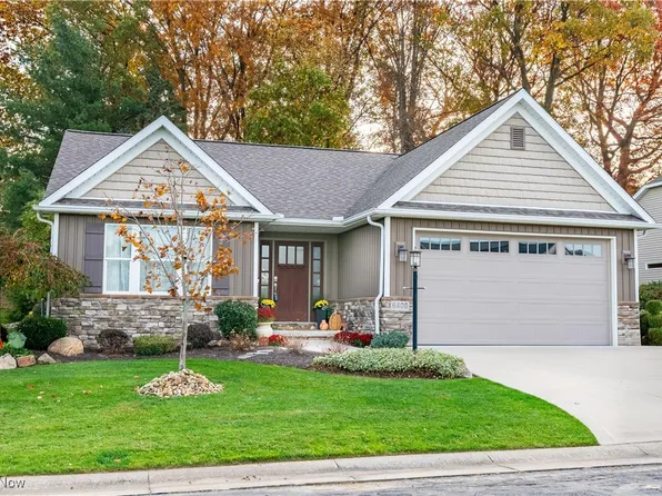 6408 Rustic Ridge Cir NW, Cir, OH 44646