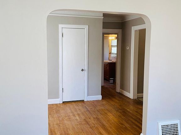 4th image of 674 Highland St #1