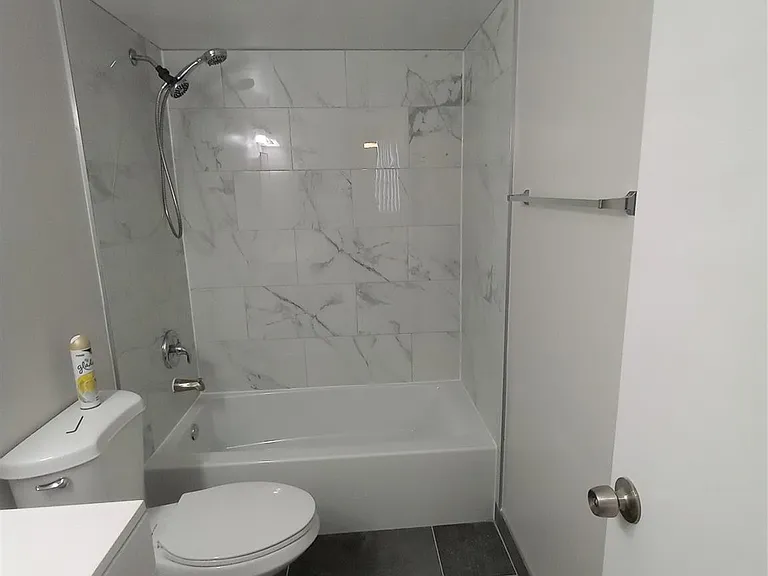 2771 Riverside Dr #511-A — Photo 14