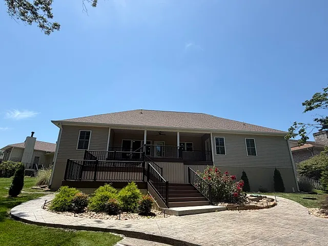 3 bed, 2175 sqft, $2,950 — Photo 2