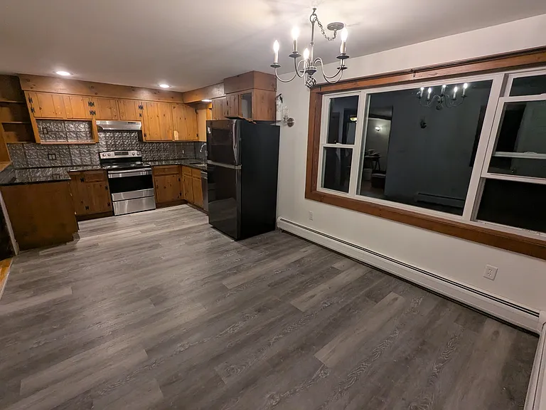 Kitchen and dining area